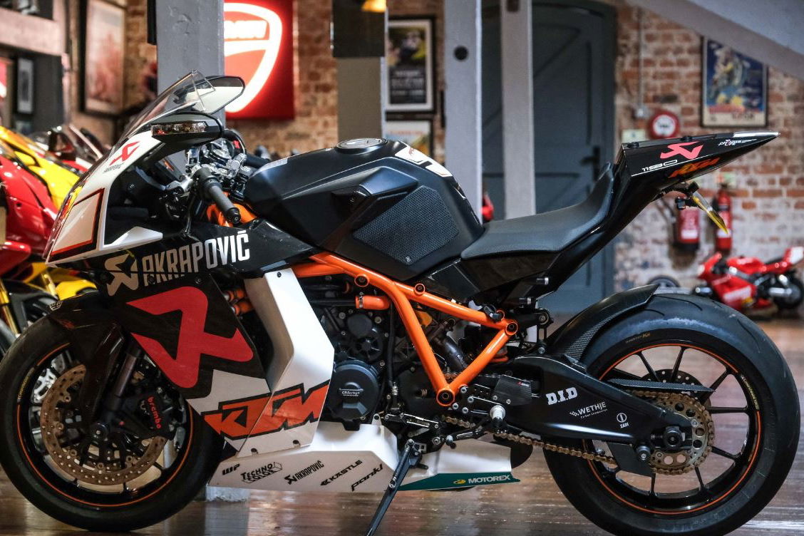 KTM RC8_0.JPG?width=1600&